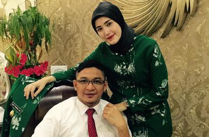Hadiri Upacara Bareng Pasha, Justru Adelia Yang Jadi Rebutan Selfie