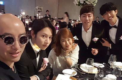 Bareng Yoo Jae Seok cs, Heechul SuJu Hadiri Pernikahan Artis Kim Ga Yeon