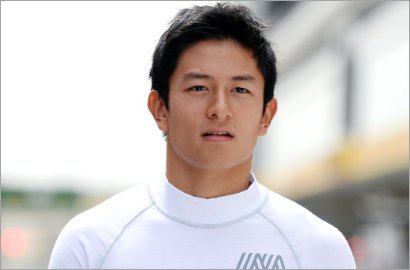 Bikin Baper, Pacar Pembalap Rio Haryanto Cantik Banget