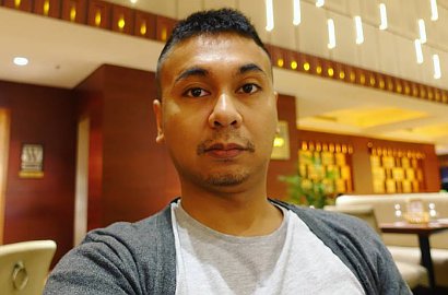Curhat Kehilangan Kucing Kesayangan, Raditya Dika Sampai Nangis