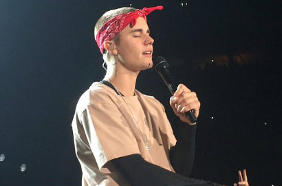 Justin Bieber Nangis di Konser Gara-gara 'Feel Me' Selena Gomez?