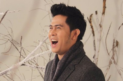 Isi Soundtrack Film 'Rudy Habibie', Cakra Khan Syuting Video Klip di Jerman