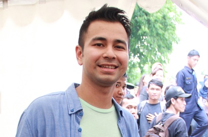 Rangkul Bintang India, Raffi Ahmad Diminta Netter Belajar Agama