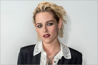 Kompak Gothic, Kristen Stewart dan Mantan Pacar Datang Terpisah ke Acara Sama di Cannes