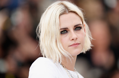 Bukan Patah Hati, Ini Alasan Kristen Stewart Jadikan Rambutnya Putih
