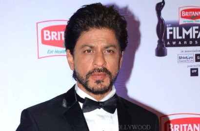 Waduh, Shahrukh Khan Jadi Aktor Terburuk di Ajang Penghargaan Ini