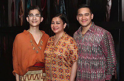 Oscar Lawalata Sindir Desainer Busana Muslim dan Hijab?