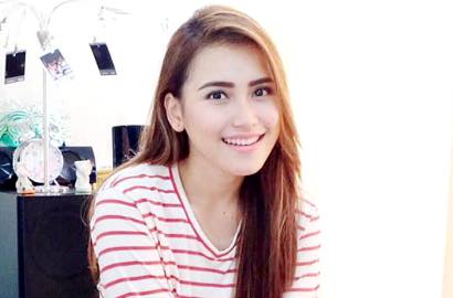 Nangis Curhat Soal Bilqis, Ayu Ting Ting Bikin Netter Sedih