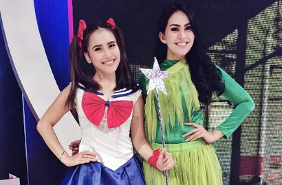 Foto Bareng, Ayu Ting Ting Disindir Pernah Cemburu pada Kartika Putri