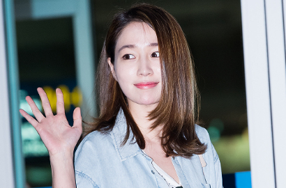 Lee Min Jung Cantik Secerah Matahari di Pemotretan Majalah