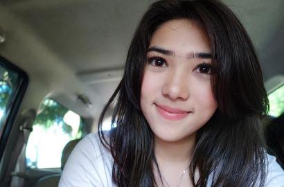Bikin Ngakak, Netter Kembali Bongkar 'Aib' Isyana Sarasvati