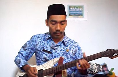 Mantap! Begini Kerennya 'Hymne Guru' Kalau Diubah Jadi Lagu Rock