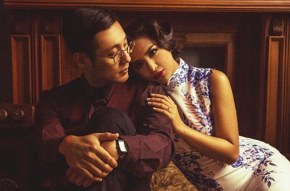 Resmi Nikah dengan Busana Adat Palembang, Putri Titian dan Junior Liem Tolak Bicara