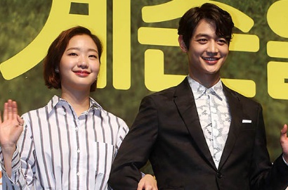 Mesranya Minho SHINee dan Kim Go Eun di BTS Film 'Grandmother Gyechoon'