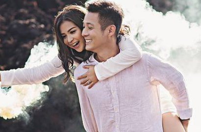 Menikah, Putri Titian Pamer Foto Hot Cium Junior Liem