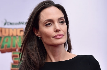 Jadi Profesor, Angelina Jolie Bakal Mengajar di London School of Economics