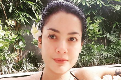 Rumah Tangga Bermasalah, Lulu Tobing Malah Berlibur ke Bali