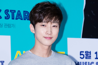 Jinyoung B1A4 Belum Konfirmasi, 'Moonlight Drawn by Clouds' Siapkan Syuting