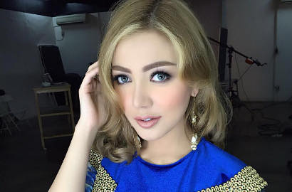 Suami Kembali Dikabarkan Jadi Buronan, Bella Shofie Cuek
