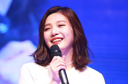 Manggung Bawakan 'Happiness', Joy Red Velvet Gemetaran dan Hampir Pingsan