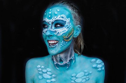 Seram Tapi Keren, Gadis 16 Tahun Ini Gemar Ubah Wajah Jadi 'Monster'