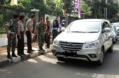Ban Mobil Dikempesi Petugas Dishub, Polisi Berpangkat Bripka Protes