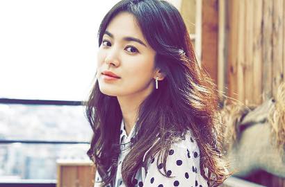 Pamer Undangan dari Chanel, Fans Todong Song Hye Kyo Posting Foto Cantik