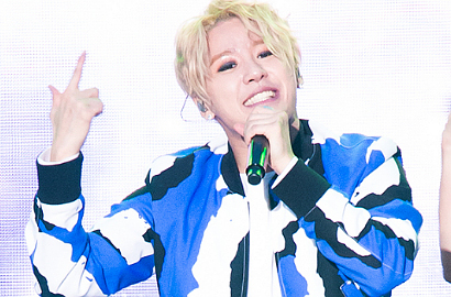 Junsu JYJ Sukses Bikin Fans Histeris di Showcase 'Xignature'