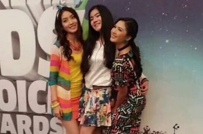 Hadir di IKC Awards 2016, Natasha Wilona, Felicya dan Jessica Mila Adu Cantik