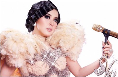 Sambut Ramadhan, Syahrini Siapkan Single Religi 'I Love You Allah'