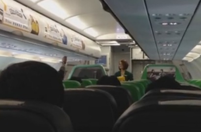 Video Kocak Awak Pesawat Citilink Ini Hebohkan Netter