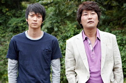 Reuni, Kang Dong Won Diincar Bintangi 'Fifth Column' Bareng Song Kang Ho
