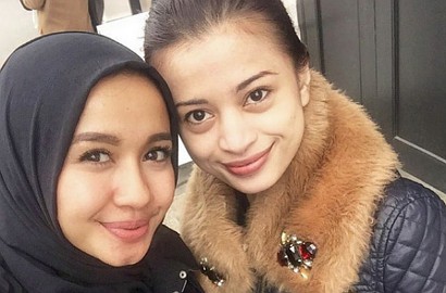 Lama Tak Muncul, Angie Bintang Film 'Virgin' Hidup Nyaman di London