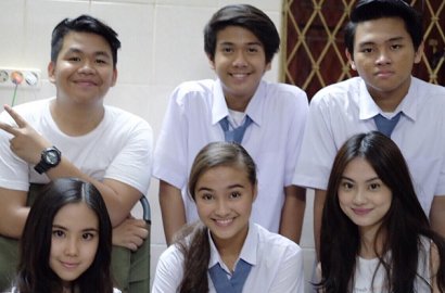 Cassandra Lee Unyu Jadi Sailormoon Diapit Aldi-Iqbaal Syuting 'Ada Cinta di SMA'