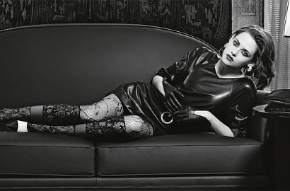 Kristen Stewart Tampil Provokatif di Iklan Chanel, Netter: Kaku Sekali
