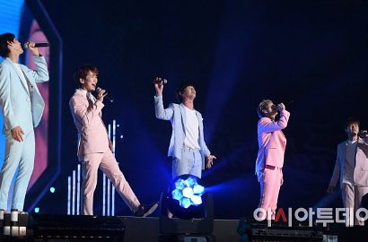 Intip Kerennya Kolaborasi Leo VIXX-Sungjae BTOB cs di Dream Concert
