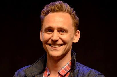 Soal Jadi James Bond Selanjutnya, Tom Hiddleston: Tebakanmu Sebagus Punyaku