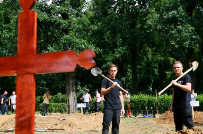 Ada Lomba Nasional Menggali Kuburan di Hungaria, Seperti Apa?