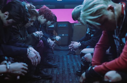 Hadirkan Adegan Baru, EXO Masih Berdarah-Darah di Teaser 'Monster' Versi Mandarin