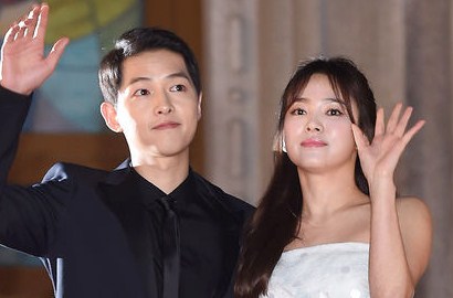 Cieee, Song Hye Kyo Bakal Terbang ke Tiongkok demi Fanmeet Song Joong Ki
