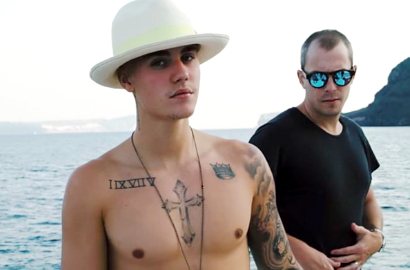 Justin Bieber Seru-Seruan Topless di MV 'Company'