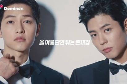 Song Joong Ki-Park Bo Gum Adu Ganteng di Iklan Pizza, Kalian Pilih Siapa?