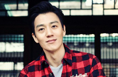 Selain Dokter Bedah, Tampannya Kim Rae Won Jadi Guru di Foto Adegan 'Doctors'