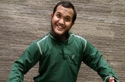 Cari Berkah, Caisar 'YKS' Gratiskan Pelanggan yang Hafal Surat Al-Mulk
