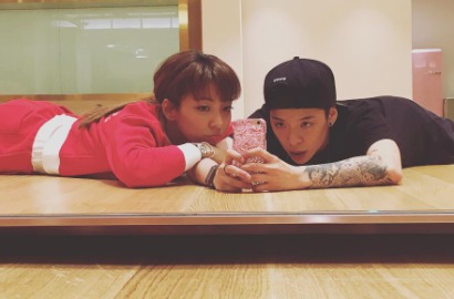 Boyish dan Feminin, Amber-Luna f(x) Disebut Bak Couple di Foto Ini