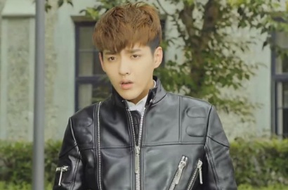 Jadi Anak SMA, Intip Usilnya Kris Eks EXO di Trailer 'Never Gone'