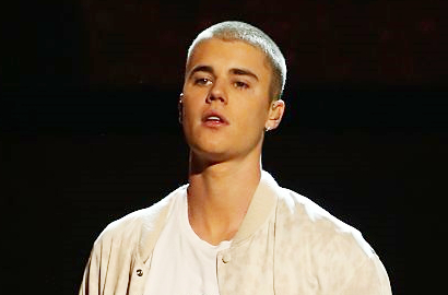 Kenang Mendiang Christina Grimmie, Justin Bieber Nangis di Konser