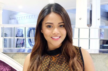 Aurel Hermansyah Cantik Berhijab, Netter: Tambah Terpancar Auranya