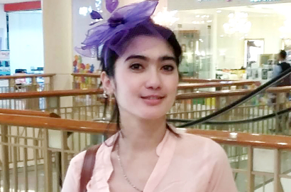 Dibully Gila, Revi Mariska Curhat dengan Wajah Sembab
