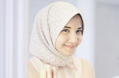Tak Segera Punya Momongan, Zaskia Sungkar Angkat Anak